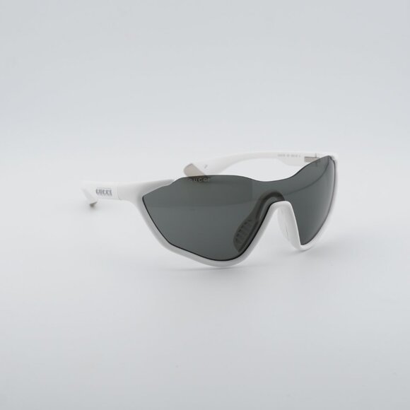 Gucci GG2018S 005 Sunglasses Matte Solid White Shield Frame, Grey Lenses main image 9